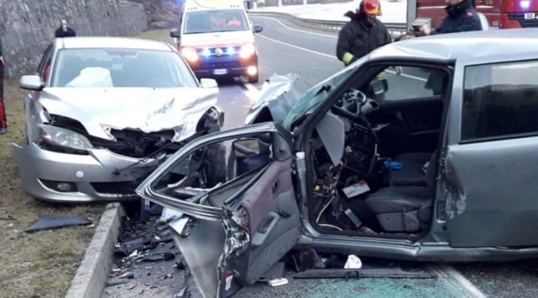 incidente frontale